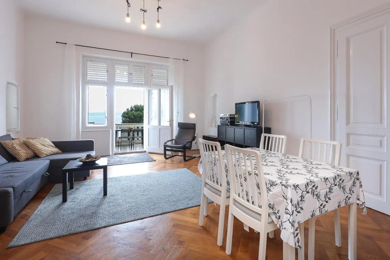 Splendid View Apartment Opatija Croatia
